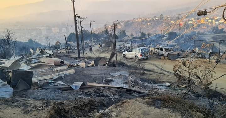 ¡Una zona de guerra! Amanecer revela devastador panorama en Viña del Mar 4 425004411 373183298795250 6140539457464539598 n